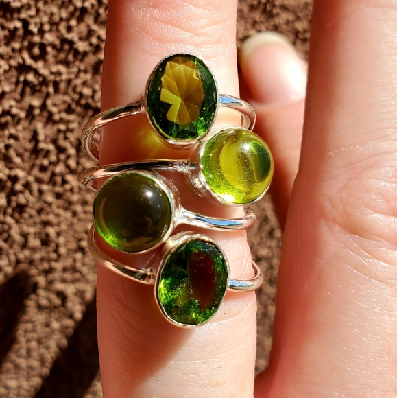 New Peridot Silver Ring. - Picture 4 of 8